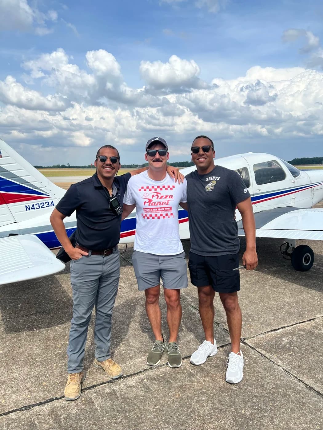 ACOM Aviation instructor and students at the flightline, Ozark-Blackwell Airport (71J)
